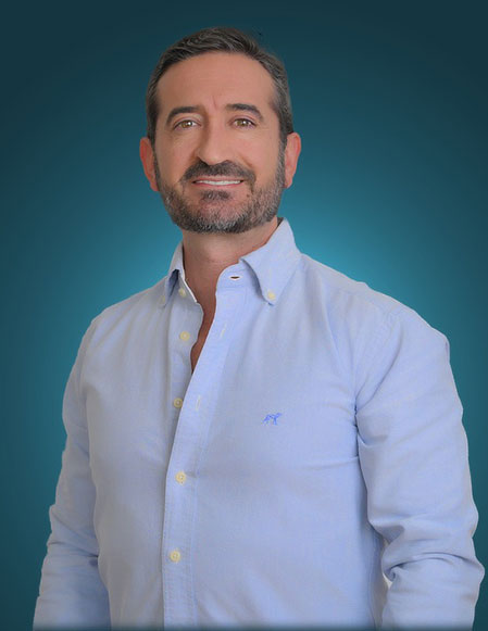 Dr. André Dourado